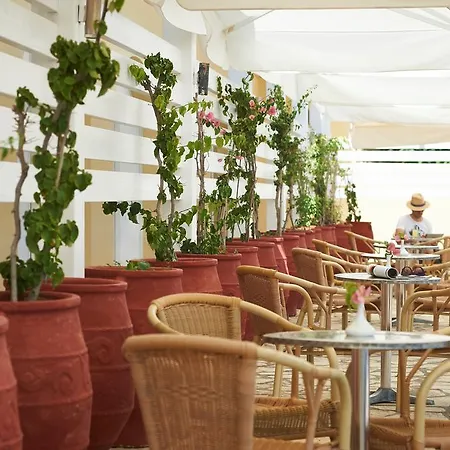 Louis Ionian Sun 호텔 Agios Ioannis Peristerion