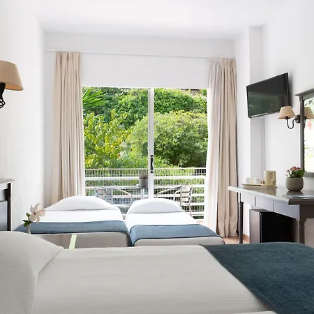 Louis Ionian Sun Hotel 4*