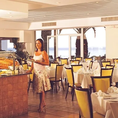 Louis Ionian Sun 酒店 4*