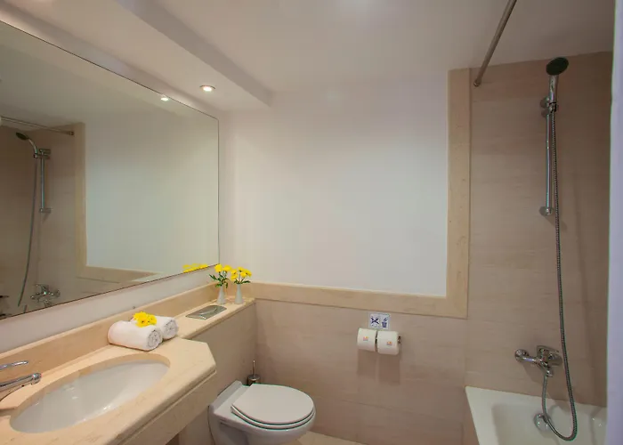 Hotel Louis Ionian Sun 4*