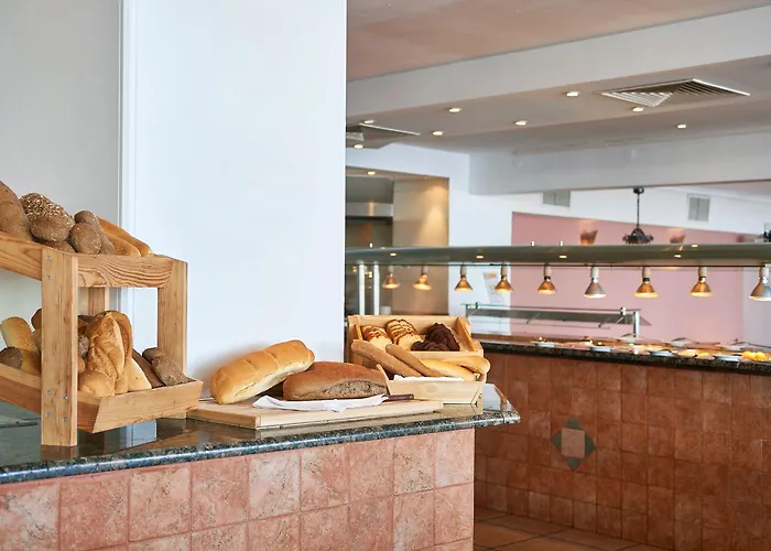 Hotel Louis Ionian Sun 4*