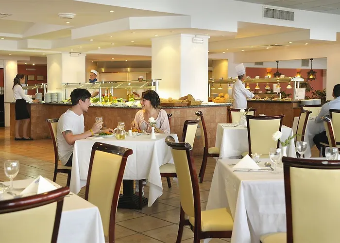 酒店 Louis Ionian Sun 4*