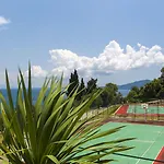 Otel Louis Ionian Sun