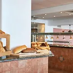 Otel Louis Ionian Sun 4*
