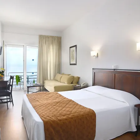 Louis Ionian Sun ホテル 4*